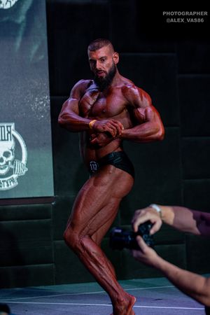 CLASSIC PHYSIQUE +178